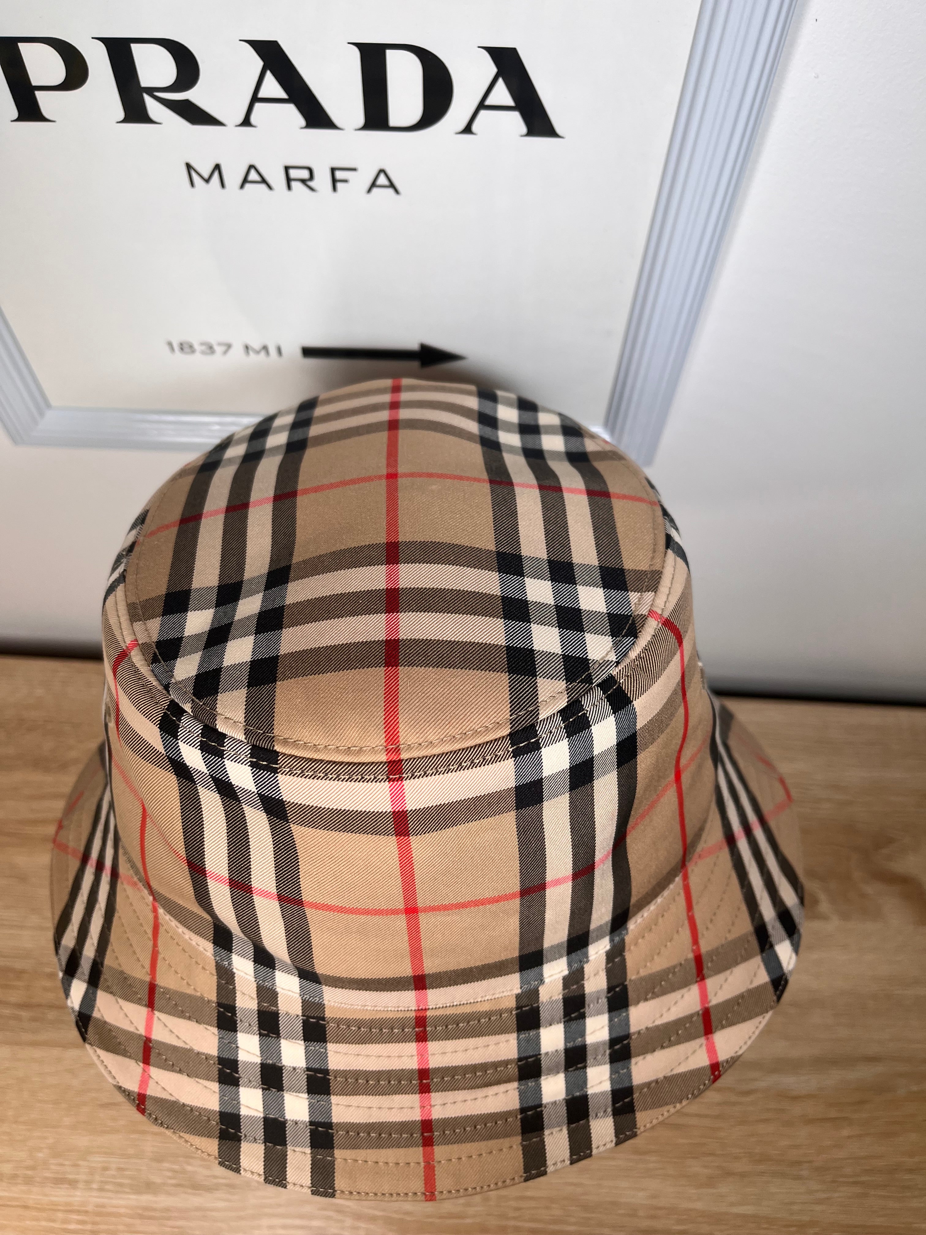 Burberry Bucket Hat, Large