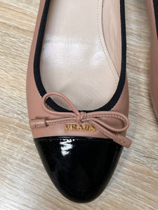 Prada Nude/Black Flats,36.5