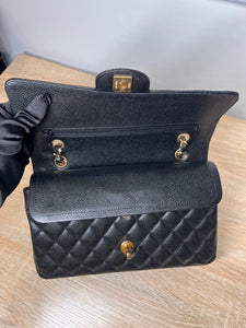 Chanel Classic Double Flap, Medium - Caviar