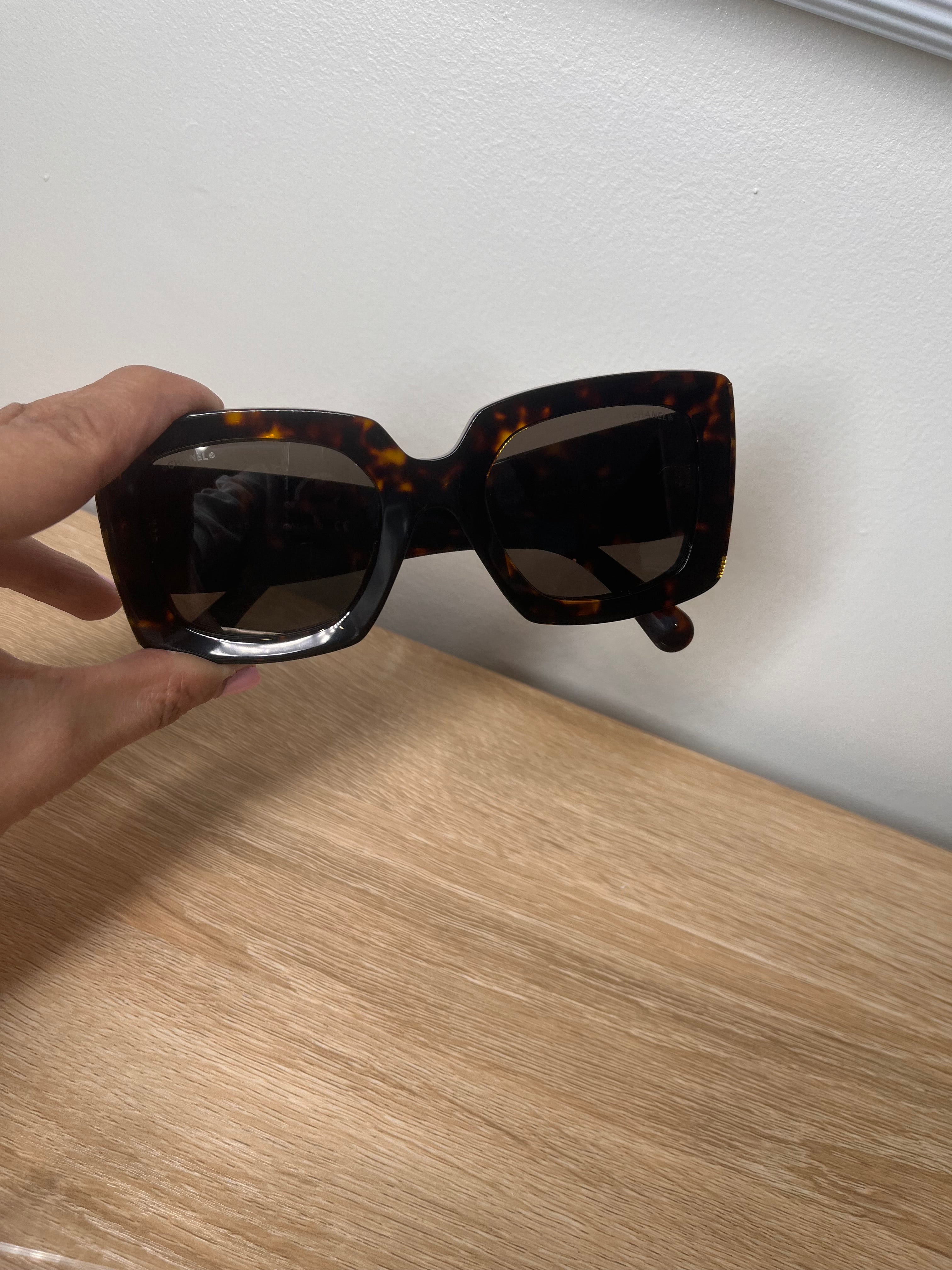 Chanel Retangle Brown Sunglasses