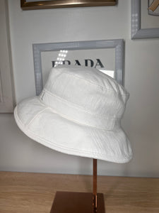 Chanel Bucket Hat White Hat, Large