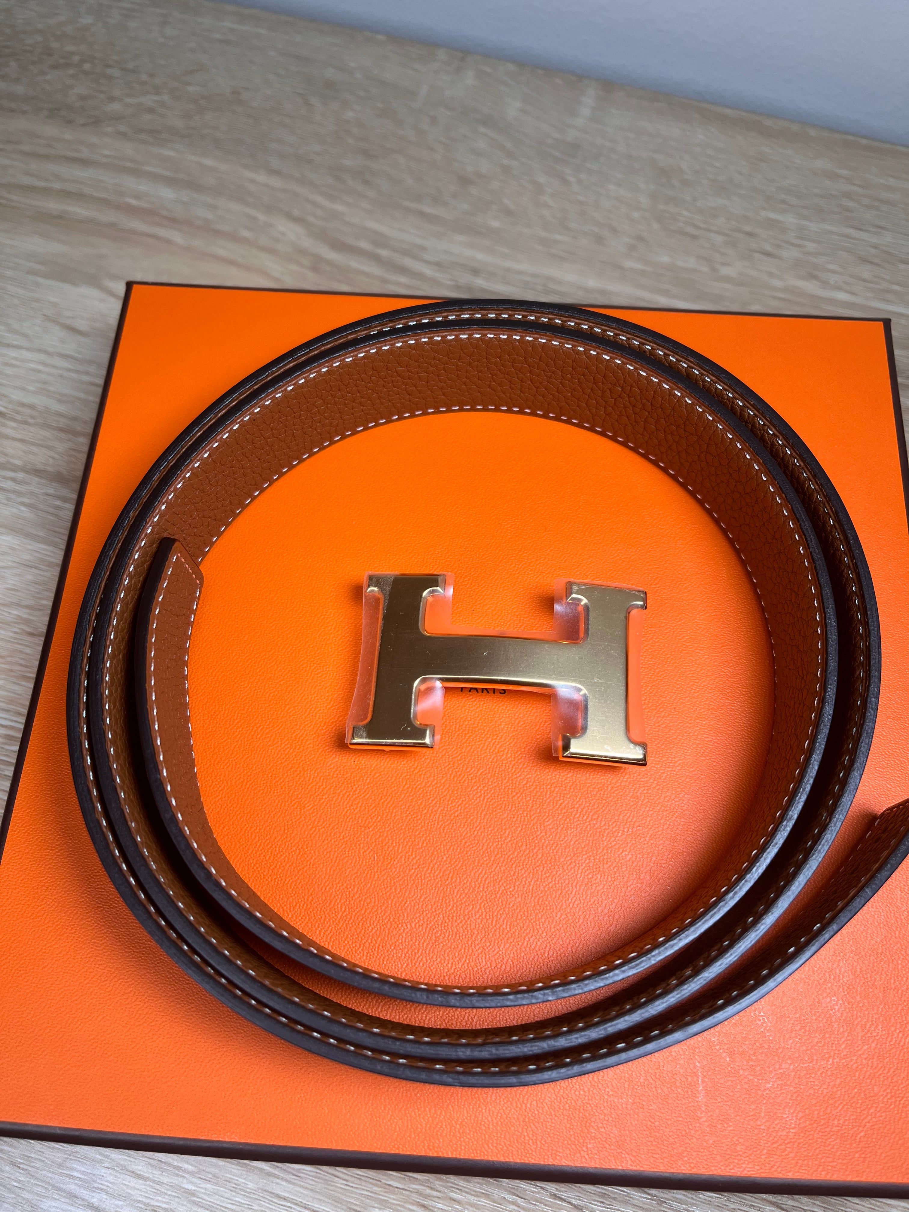 Hermes - H Guillochee Buckle & Reversible Gold/Black Belt, 110MM